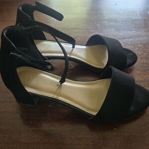 Girls Ynot Velvet Open Toe Dress Heels size 1.5